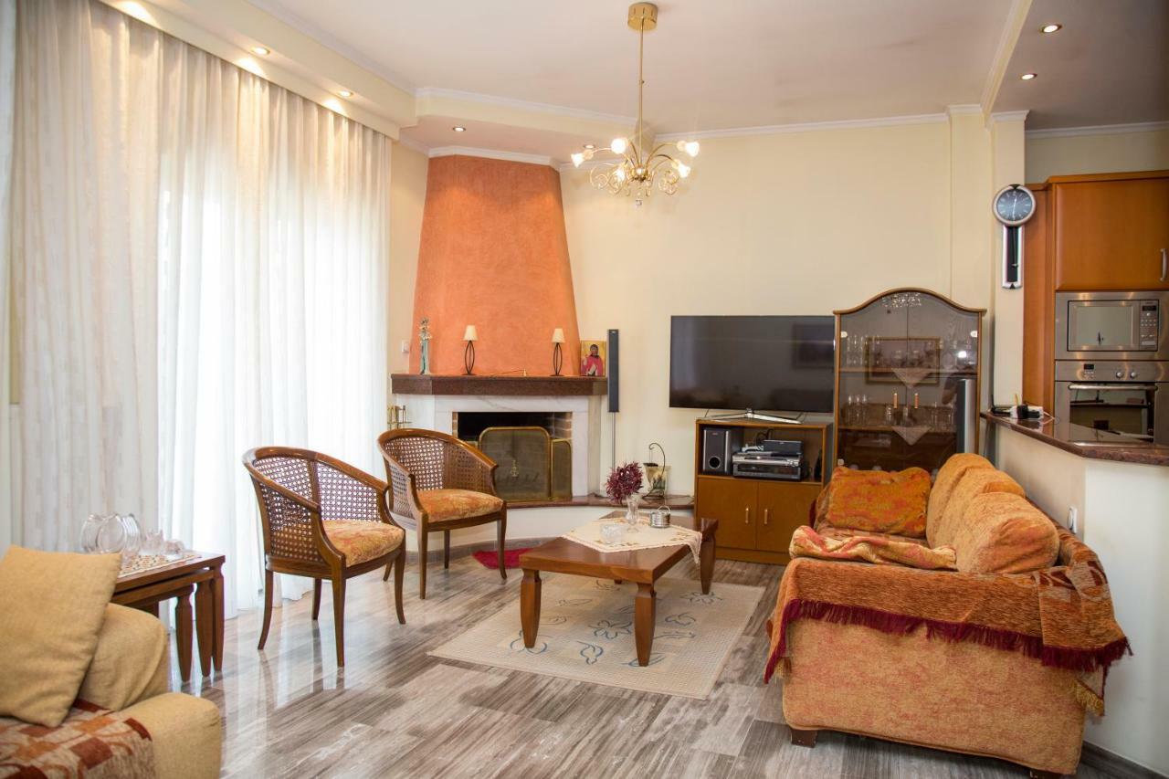 Veta'S Spacious Central Apartment 塞雷 外观 照片