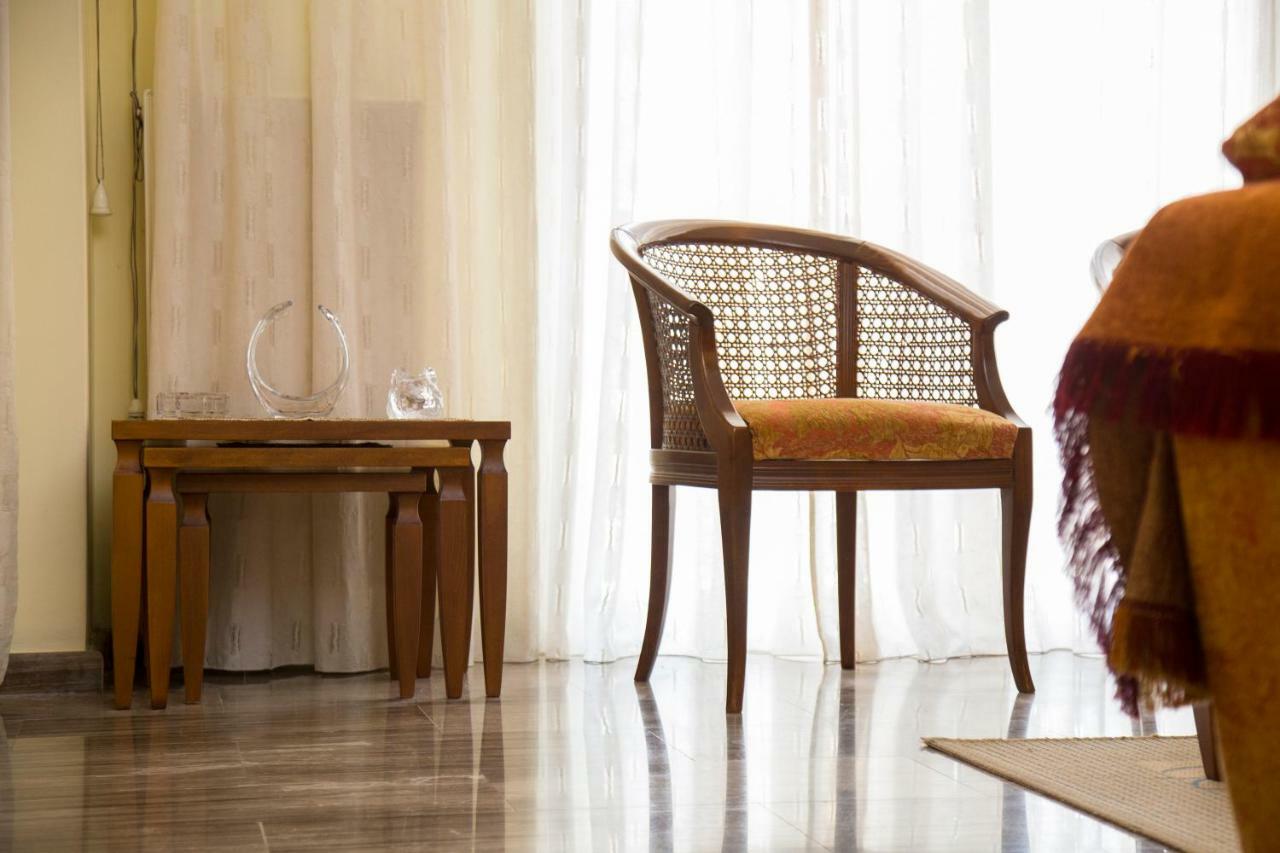Veta'S Spacious Central Apartment 塞雷 外观 照片